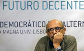 FERRO RODRIGUES LAMENTA DESFILIAÇÃO DE ALFREDO BARROSO DO PS