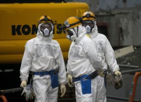 GOVERNO JAPONÊS VAI DEMOLIR UM MILHAR DE CASAS EM FUKUSHIMA