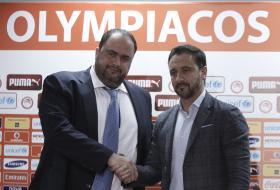 REUNIÃO DA LIGA GREGA SOBRE INCIDENTE COM VÍTOR PEREIRA ACABA EM CONFRONTOS