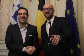 UE/CIMEIRA: TSIPRAS ADVERTE QUE UE ATRAVESSA “MOMENTO DECISIVO”