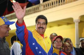 FORÇAS ARMADAS REITERAM LEALDADE ABSOLUTA AO GOVERNO VENEZUELANO