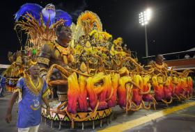 ESCOLA DE SAMBA COM ENREDO SOBRE MOÇAMBIQUE FICA EM 7º LUGAR NO CARNAVAL DE SÃO PAULO