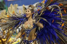 VINTE CIDADES DE MINAS GERAIS, NO BRASIL, CANCELAM CARNAVAL APÓS FALTA DE ÁGUA