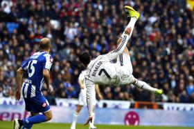 ASSISTÊNCIA DE RONALDO NA VITÓRIA POR 2-0 DO REAL MADRID FRENTE AO DEPORTIVO