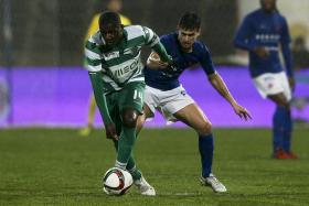 SPORTING ATRASA-SE AO EMPATAR NA VISITA AO BELENENSES