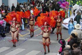 MAIS DE 20 MIL BRINCAM AO CARNAVAL EM LOULÉ  – ORGANIZAÇÃO