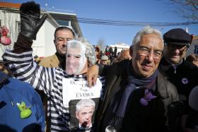 ANTÓNIO COSTA FOI AO CARNAVAL DE TORRES VEDRAS