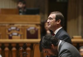 PRIMEIRO-MINISTRO DIZ QUE DIGNIDADE DOS PORTUGUESES NUNCA ESTEVE EM CAUSA COM AJUSTAMENTO