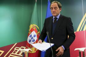 PAULO PORTAS DIZ QUE DÍVIDA VAI ENTRAR EM TRAJETÓRIA DESCENDENTE EM 2015
