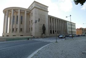CARÊNCIA DE FUNCIONÁRIOS NO PORTO É “VERDADEIRAMENTE DRAMÁTICA” – PROCURADORA