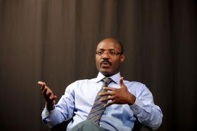 TRIBUNAL ANGOLANO SUSPENDE JULGAMENTO DO ACTIVISTA RAFAEL MARQUES ATÉ 23 DE ABRIL