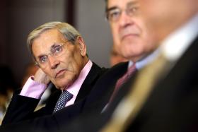 BELMIRO DE AZEVEDO DEIXA ADMINISTRAÇÃO DA SONAE