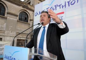 MINISTRO DA DEFESA GREGO ACUSA SCHÄUBLE DE “ENVENENAR RELAÇÕES” BILATERAIS