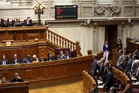 ASSEMBLEIA DA REPÚBLICA DISCUTE HOJE PROJETOS SOBRE ENRIQUECIMENTO INJUSTIFICADO