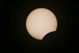 AÇORES SÃO MELHOR REGIÃO DO PAÍS PARA OBSERVAR ECLIPSE PARCIAL NA SEXTA-FEIRA