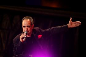 RODRIGO LEÃO, LENINE E BONGA NO FESTIVAL FOILISBOA QUE SE REALIZA EM PARIS
