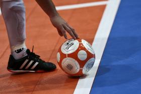 PORTUGAL PERDE COM CAZAQUISTÃO NA QUALIFICAÇÃO PARA O EURO2016 DE FUTSAL