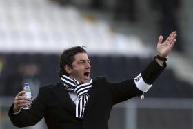 “VITÓRIA DE GUIMARÃES VAI DISPUTAR OS TRÊS PONTOS A ALVALADE” – RUI VITÓRIA