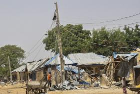 BOKO HARAM REÚNE MEMBROS E EXECUTA MORADORES EM CIDADE NO NORDESTE DA NIGÉRIA