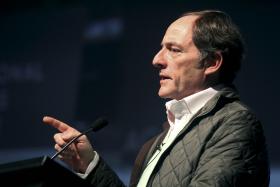 VISTOS ‘GOLD’: “ESTAMOS DISPONÍVEIS PARA MELHORAR SISTEMA” – PAULO PORTAS