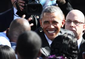 OBAMA DIZ QUE SOUBE DA CONTA DE EMAIL DE HILLARY CLINTON PELA IMPRENSA