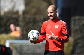 RUMMENNIGGE ACREDITA QUE GUARDIOLA VAI RENOVAR CONTRATO COM BAYERN DE MUNIQUE
