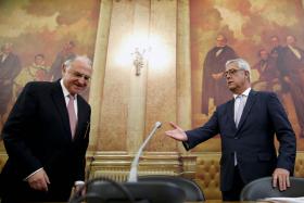 INQUÉRITO/BES: “NÃO SE PODE DIZER QUE OS BANCÁRIOS SÃO TODOS TRAFULHAS” — LÍDER DA APB