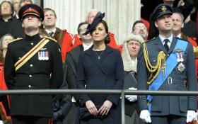 PRÍNCIPE HARRY DEIXA FORÇAS ARMADAS BRITÂNICAS APÓS 10 ANOS DE SERVIÇO MILITAR
