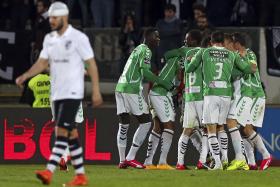 VITÓRIA DE SETÚBAL VENCE EM GUIMARÃES E SOBE A 14.º NA I LIGA