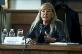 PROBLEMAS COM CITIUS “FOI O QUE CORREU MENOS BEM” NA REFORMA – MINISTRA DA JUSTIÇA