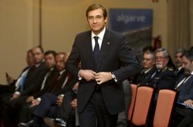 PM MANTÉM DÉFICE INFERIOR A 3% MAS ADMITE INCUMPRIMENTO FUTURO SE MEDIDAS FOREM RETIRADAS