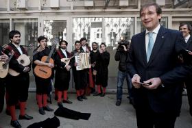 PASSOS COELHO REAFIRMA DÉFICE DE 2,7% EM ENTREVISTA A ‘MEDIA’ JAPONÊS