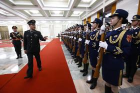 CHINA INTENSIFICA COMBATE À CORRUPÇÃO DE FUNCIONÁRIOS FUGIDOS