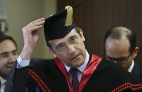 PASSOS COELHO NÃO COMENTA RELATÓRIO SOBRE ‘LISTA VIP’