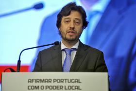 CONGRESSO ANMP: MINISTRO POIARES MADURO NEGA PAPEL MARGINAL DOS MUNICÍPIOS NO PORTUGAL 2020