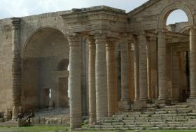 UNESCO CONDENA DESTRUIÇÃO DA CIDADE MILENAR DE HATRA POR ‘JIHADISTAS’