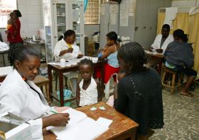 MATERNIDADES CENTRAIS DE ANGOLA VÃO FAZER REGISTO DE NASCIMENTO NA HORA