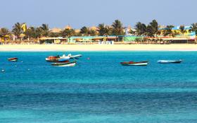 FRAGILIDADES NA ZONA EURO PREJUDICAM CRESCIMENTO DE CABO VERDE