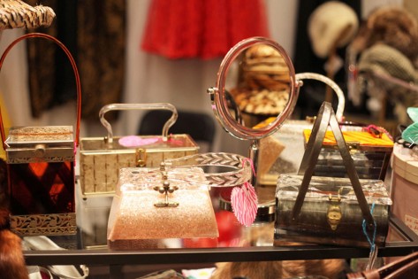 Fonte da foto: torontovintageclothingshow.ca