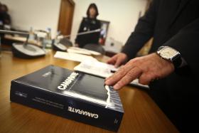 CAMARATE: FARINHA SIMÕES E JOSÉ ESTEVES REGRESSARAM À AR, MAS SEM NOVOS ELEMENTOS