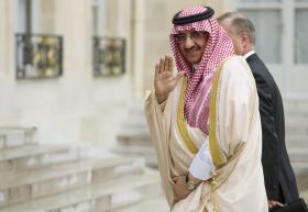 REI SALMAN DA ARÁBIA SAUDITA SUBSTITUI HERDEIRO AO TRONO