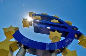 DÉFICE NA ZONA EURO SOBE PARA 2,4% DO PIB NO 4.º TRIMESTRE DE 2014 – EUROSTAT
