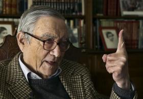 PARLAMENTO APROVA POR UNANIMIDADE VOTO DE PESAR PELA MORTE DO ECONOMISTA SILVA LOPES