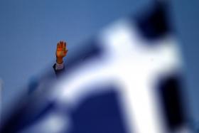 PARLAMENTO GREGO APROVA TRANSFERÊNCIA FUNDOS ORGANISMOS PÚBLICOS PARA GOVERNO