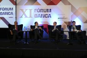 BANCOS ESPERAM LIGEIRA SUBIDA DA PROCURA DE CRÉDITO POR EMPRESAS E FAMÍLIAS