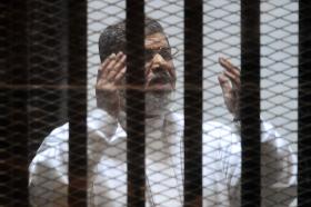 EX-PRESIDENTE EGÍPCIO MOHAMED MORSI CONDENADO A 20 ANOS DE PRISÃO