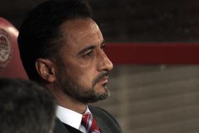 VÍTOR PEREIRA PUNIDO COM MULTA DE NOVE MIL EUROS PELA FEDERAÇÃO GREGA