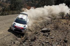 CITROEN DE MEEK E OSTBERG DOMINAM RALI DA ARGENTINA EM DIA DE ACIDENTE