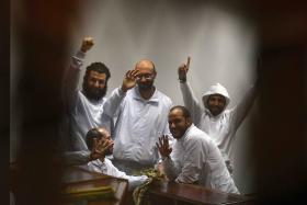 TURQUIA ABSOLVE TODOS OS 26 LÍDERES DAS MANIFESTAÇÕES ANTIGOVERNAMENTAIS DE 2013