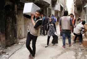 CERCA DE 400 FAMÍLIAS PALESTINIANAS RETIRADAS DE CAMPO DE REFUGIADOS NA SÍRIA